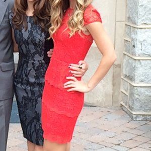 Cynthia Steffe size 0 bright red lace formal dress